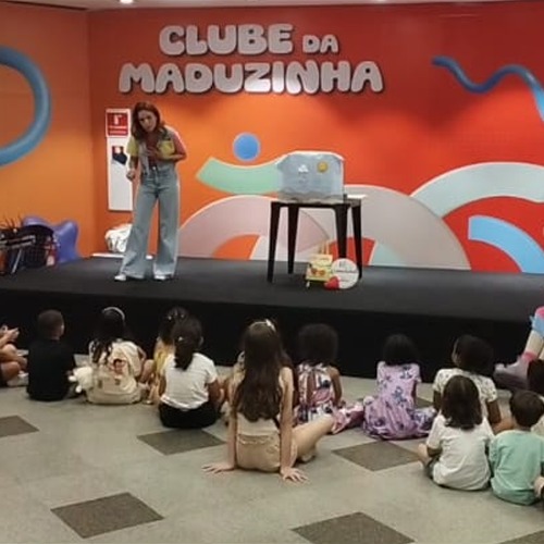 Lançamento do livro Otto e Vicentte no Madureira Shopping.